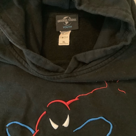 UNIVERSAL - Studios Spiderman Hoodie! - Picture 2 of 5